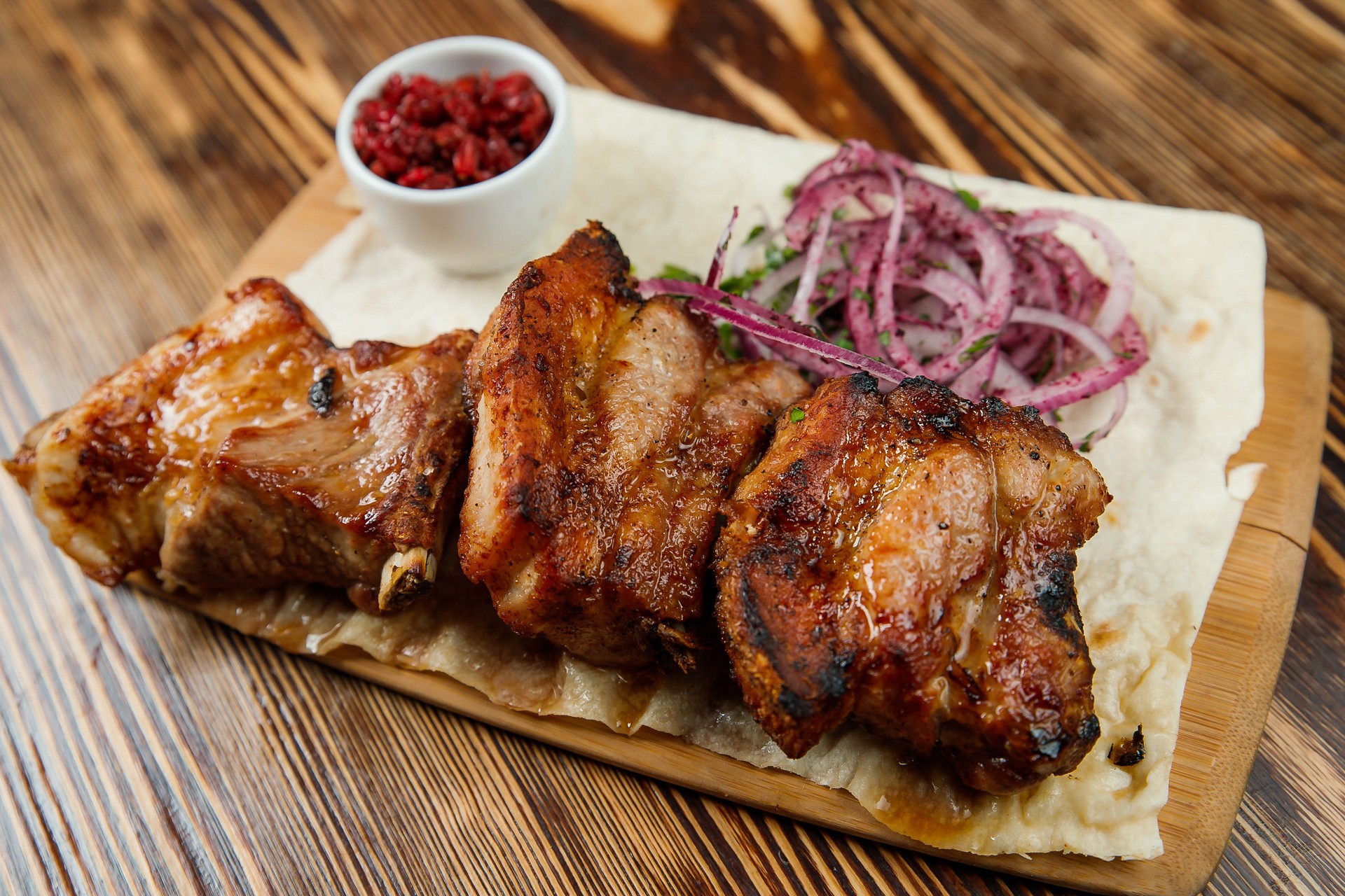 Шашлык из свиных ребрышек в Солнечногорске Шашлык из свиных ребрышек в Солнечногорске